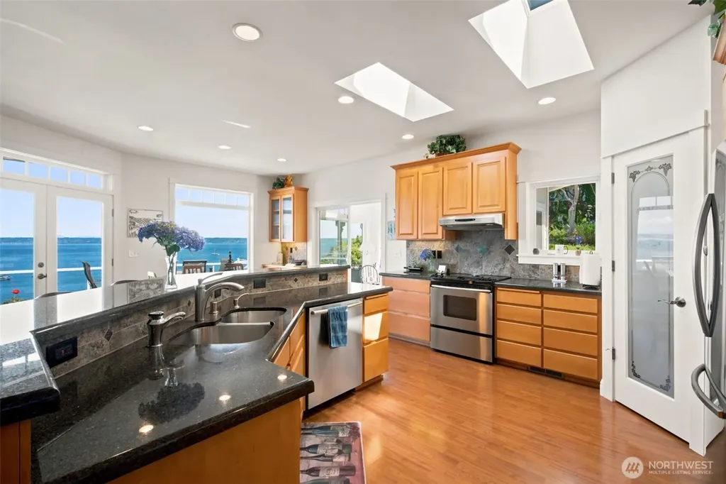 25130 South Kingston Road NE Kingston WA 98346