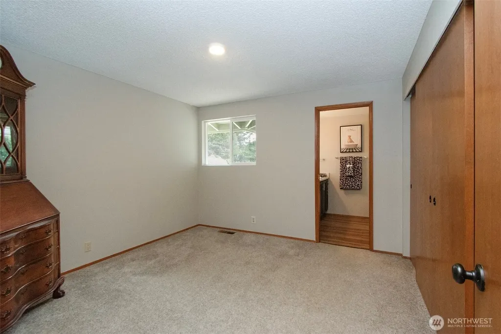 860 Thornton Drive Sequim WA 98382