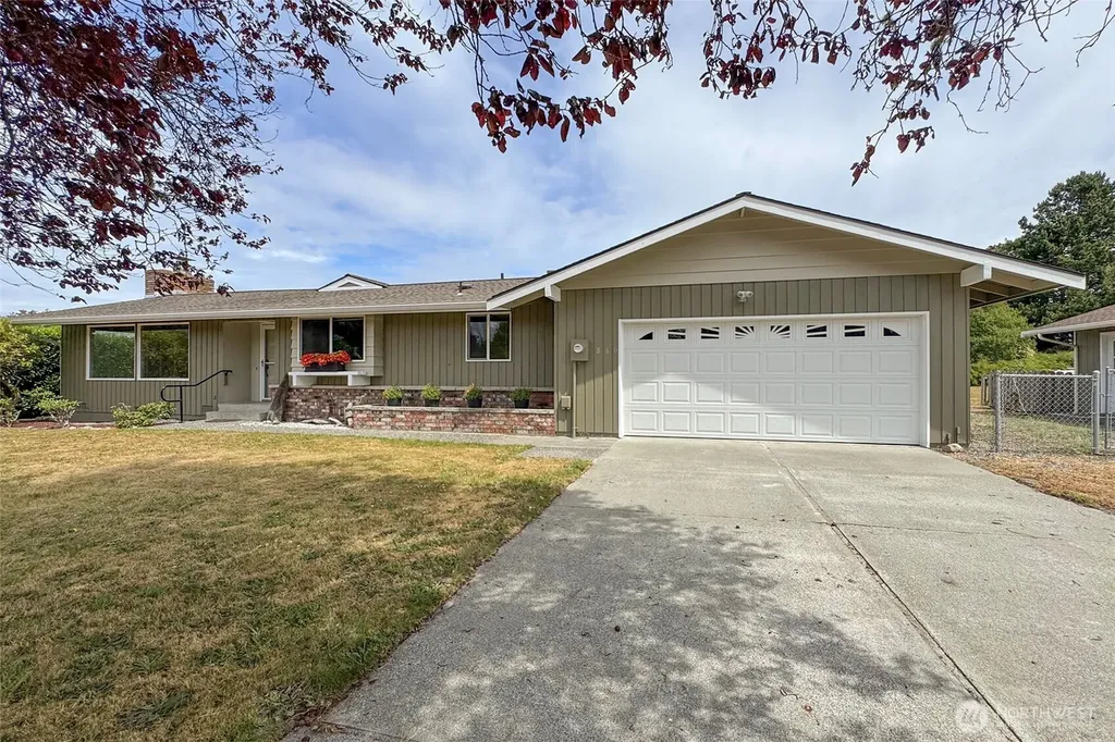 860 Thornton Drive Sequim WA 98382