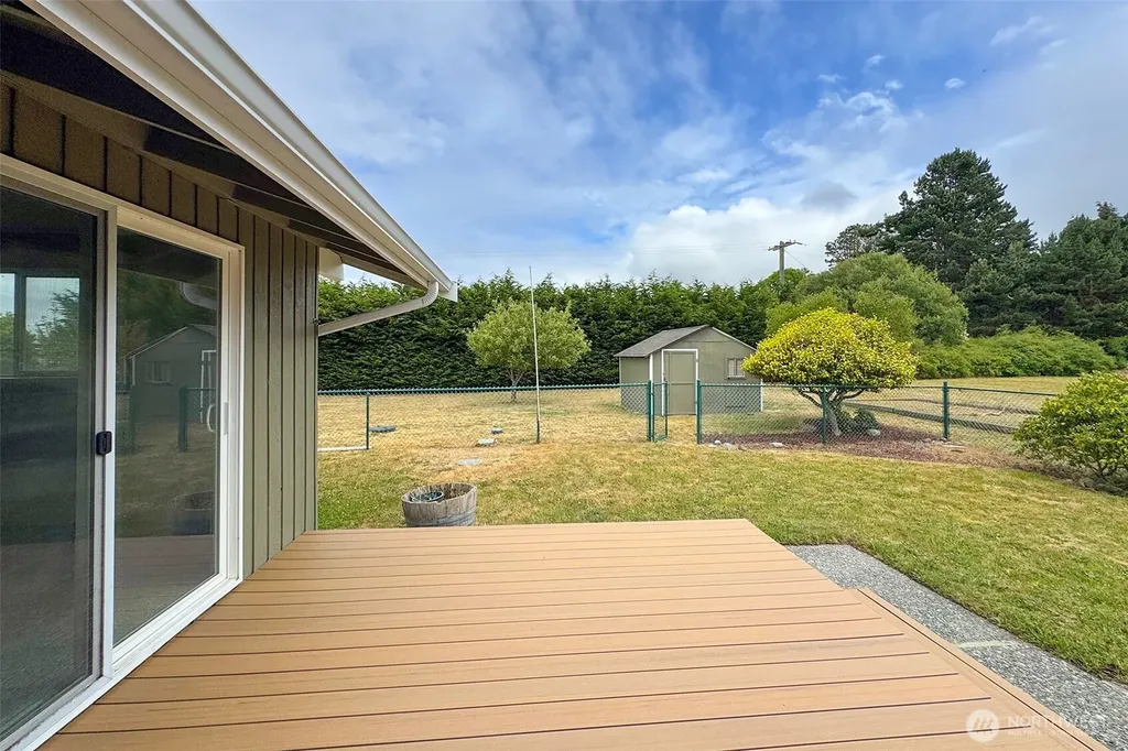 860 Thornton Drive Sequim WA 98382