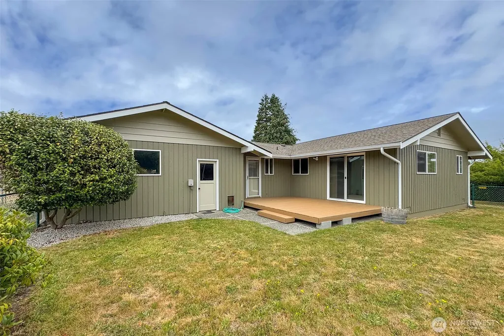 860 Thornton Drive Sequim WA 98382