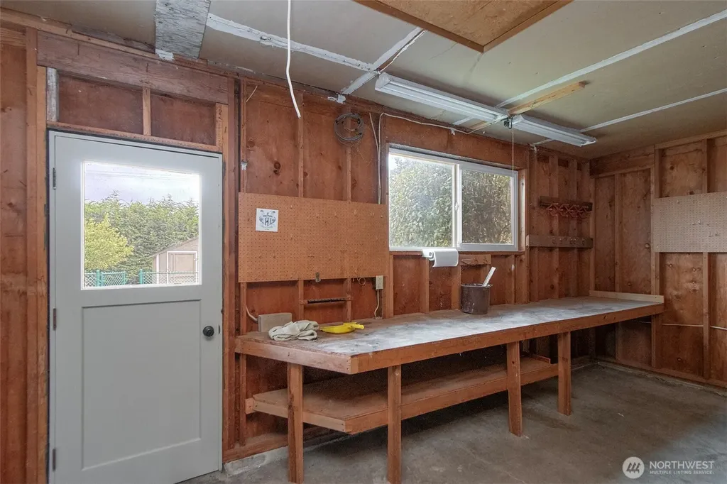 860 Thornton Drive Sequim WA 98382