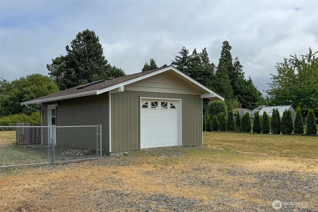860 Thornton Drive Sequim WA 98382