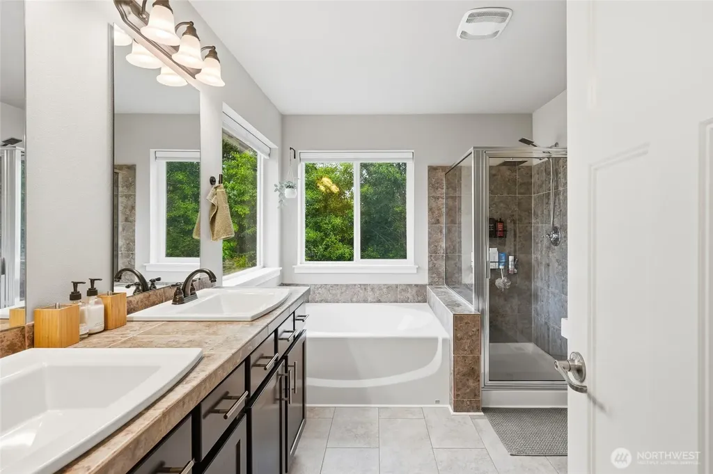 844 Panorama Ridge Mount Vernon WA 98273