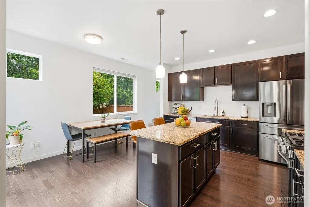 844 Panorama Ridge Mount Vernon WA 98273