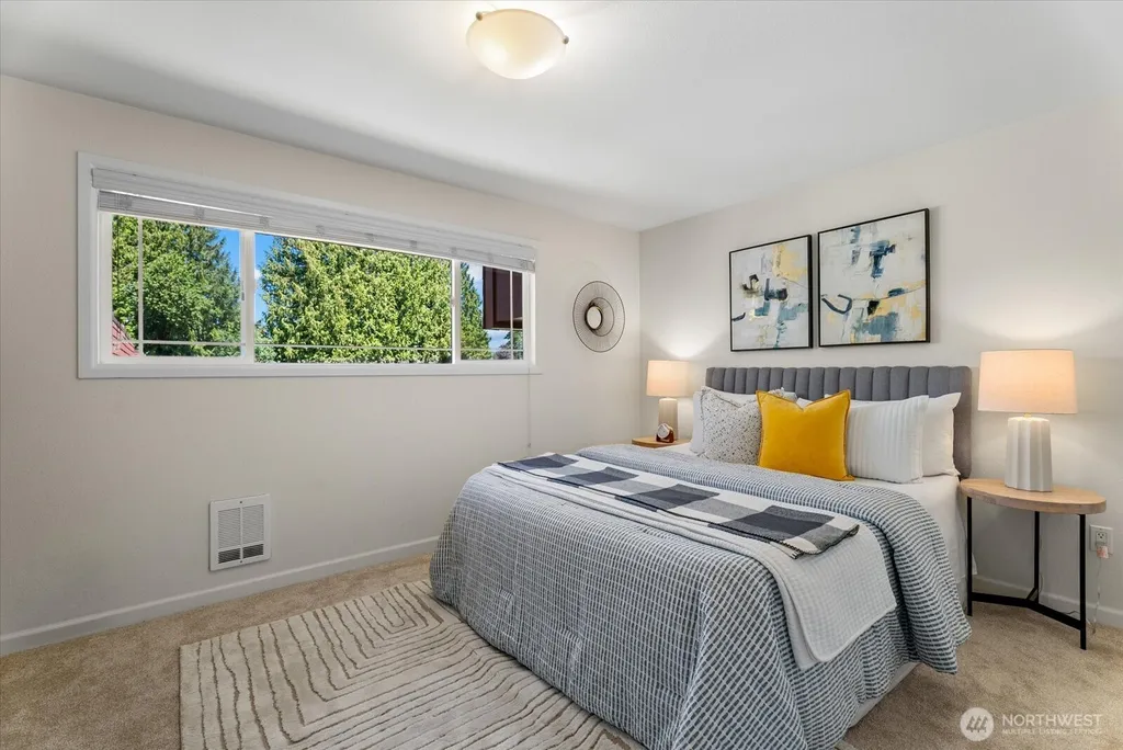 513 142nd Avenue SE Bellevue WA 98007