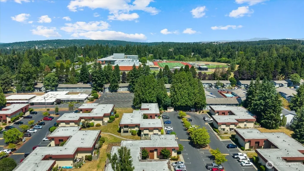 513 142nd Avenue SE Bellevue WA 98007