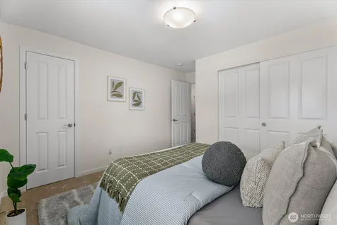 513 142nd Avenue SE Bellevue WA 98007