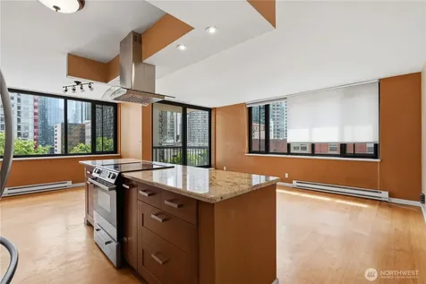 2100 3rd Avenue Seattle WA 98121