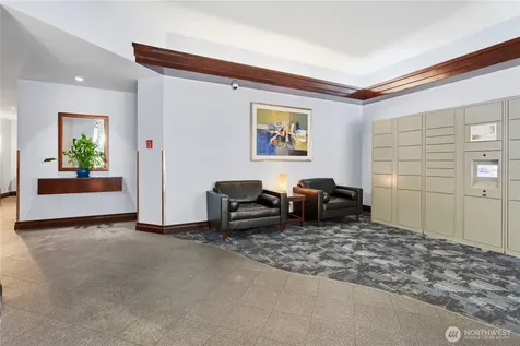 2100 3rd Avenue Seattle WA 98121