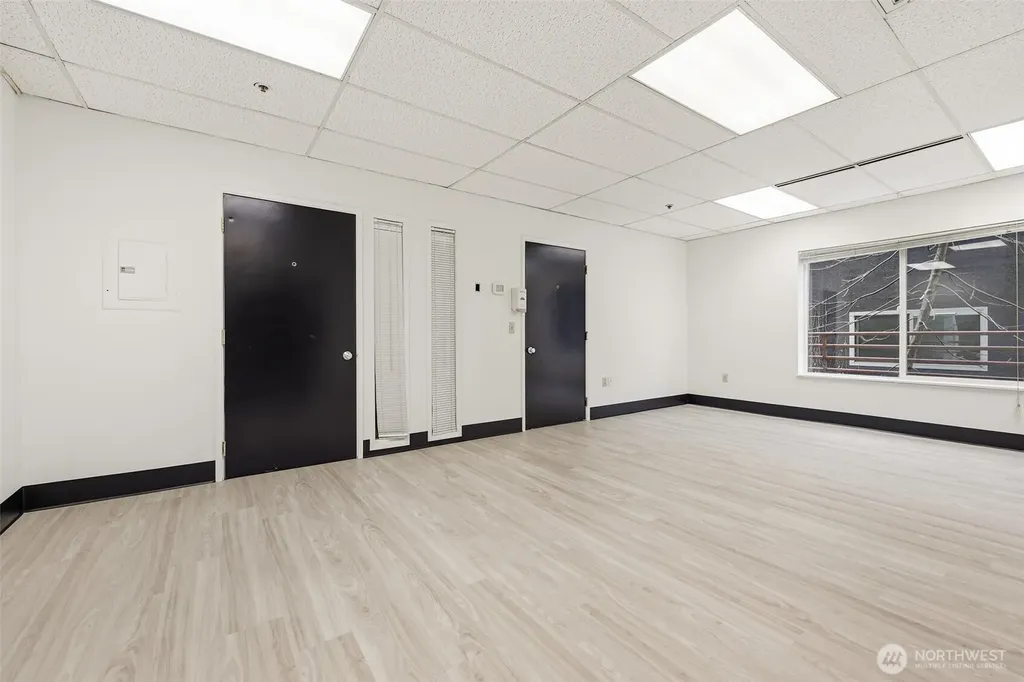 8745 Greenwood Avenue N Seattle WA 98103