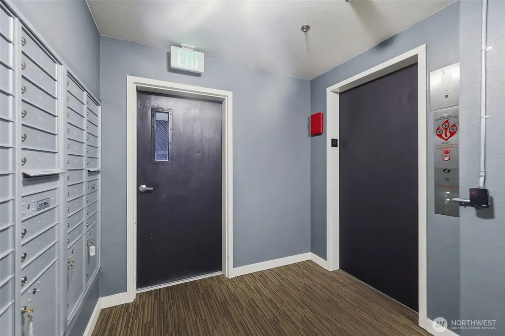 8745 Greenwood Avenue N Seattle WA 98103