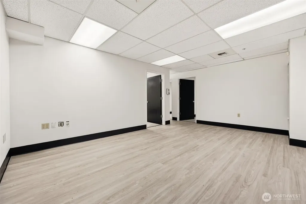8745 Greenwood Avenue N Seattle WA 98103