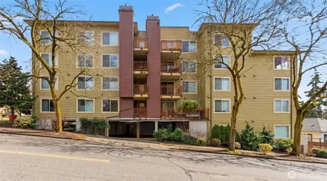 8745 Greenwood Avenue N Seattle WA 98103