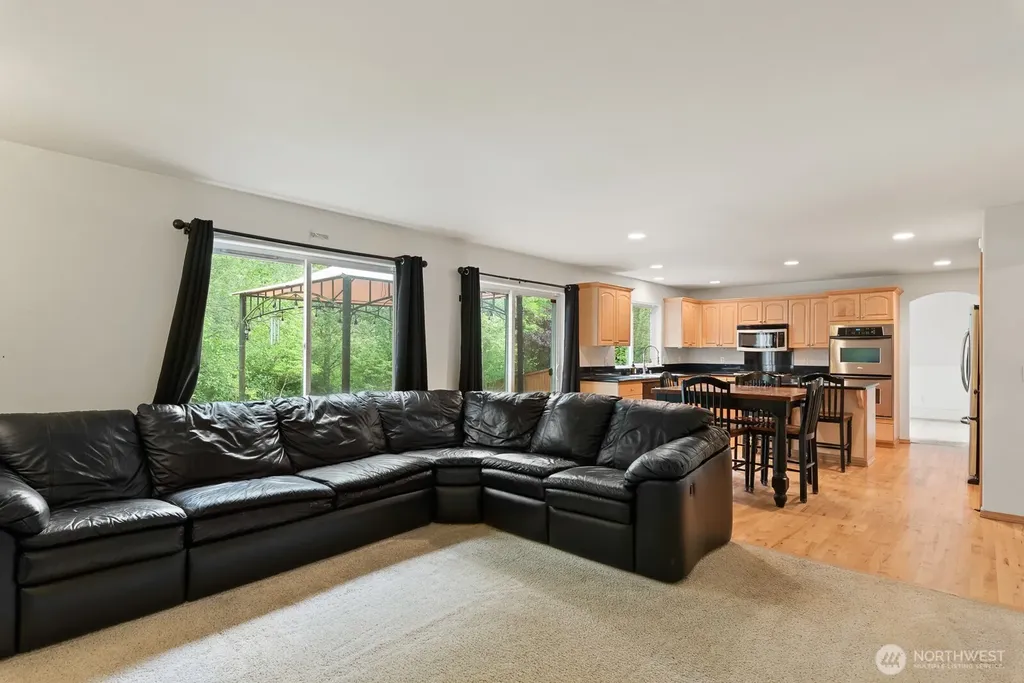 17825 79th Drive NE Arlington WA 98223