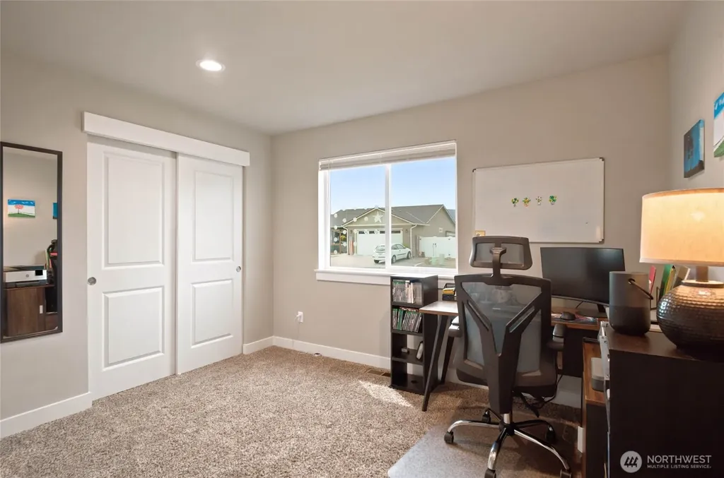 2425 SE 3rd Street East Wenatchee WA 98802