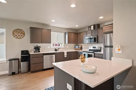 2425 SE 3rd Street East Wenatchee WA 98802