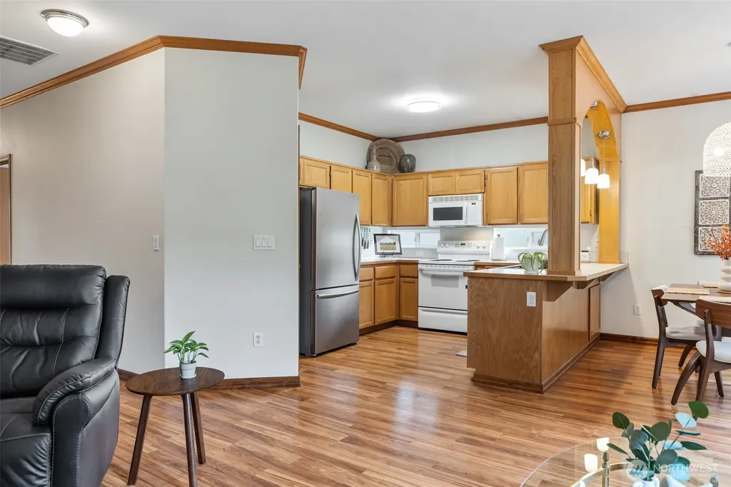 12013 64th Avenue E Puyallup WA 98373