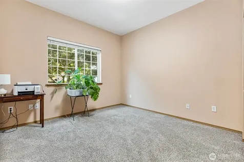 12013 64th Avenue E Puyallup WA 98373
