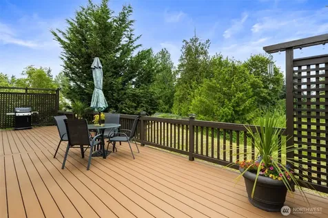 12013 64th Avenue E Puyallup WA 98373