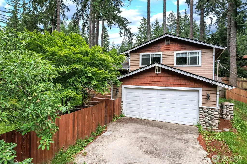 3546 Longhorn Drive NW Bremerton WA 98312