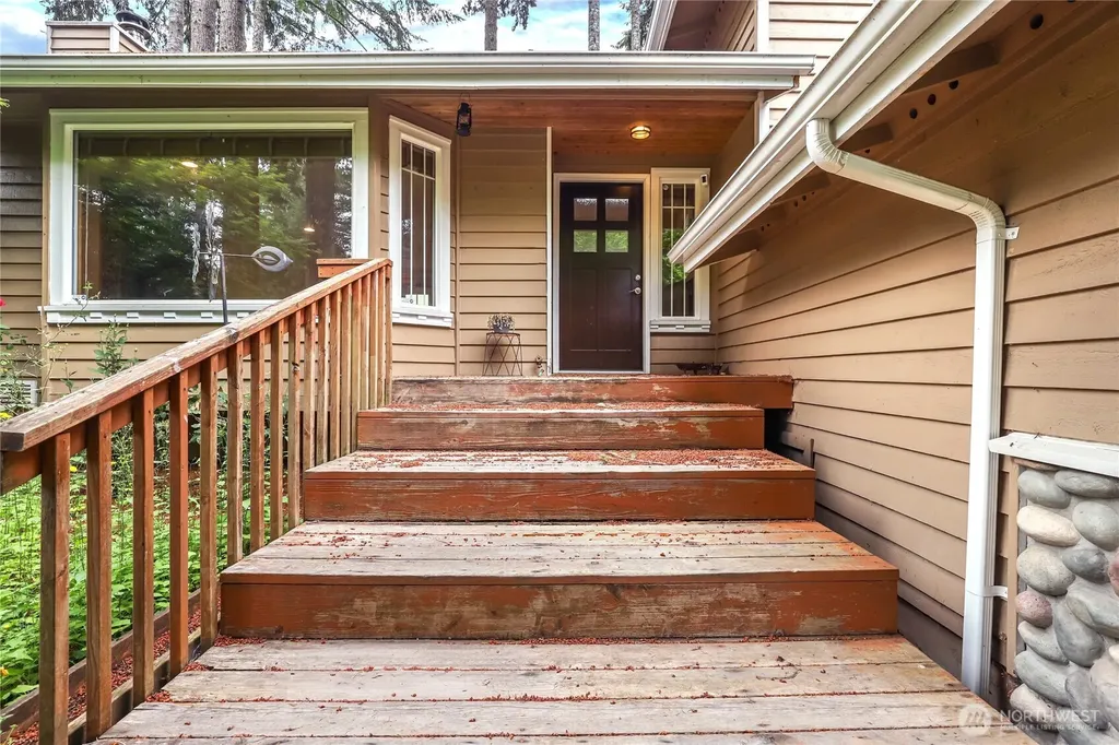 3546 Longhorn Drive NW Bremerton WA 98312