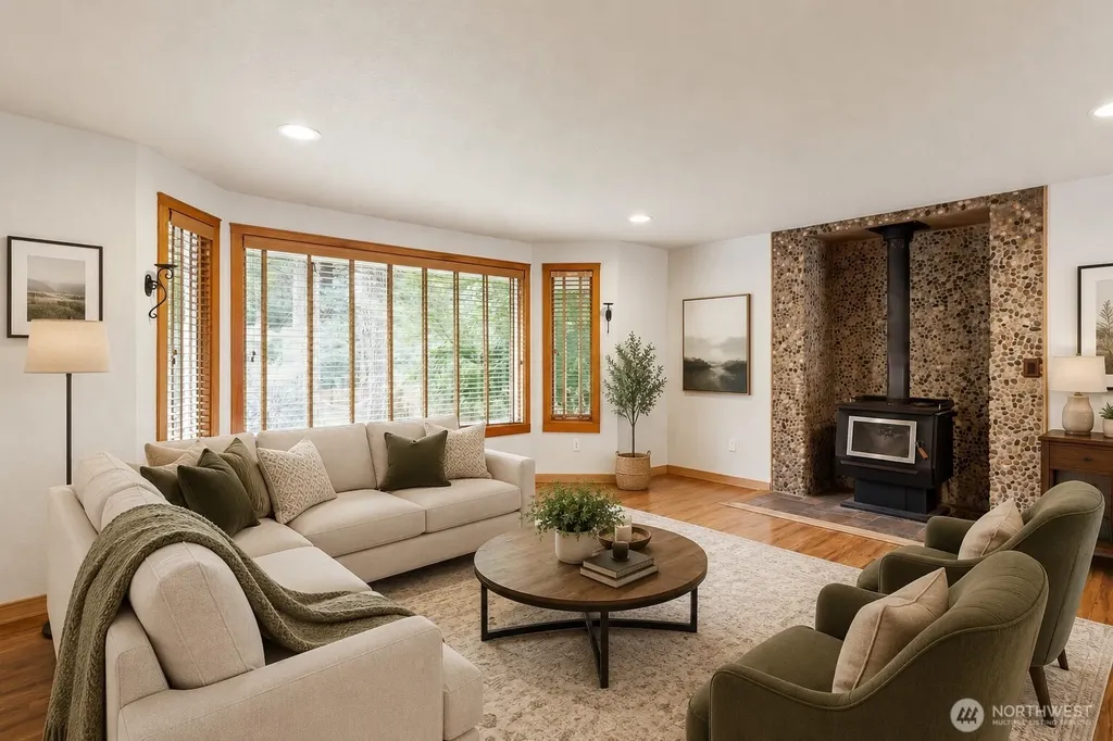 3546 Longhorn Drive NW Bremerton WA 98312