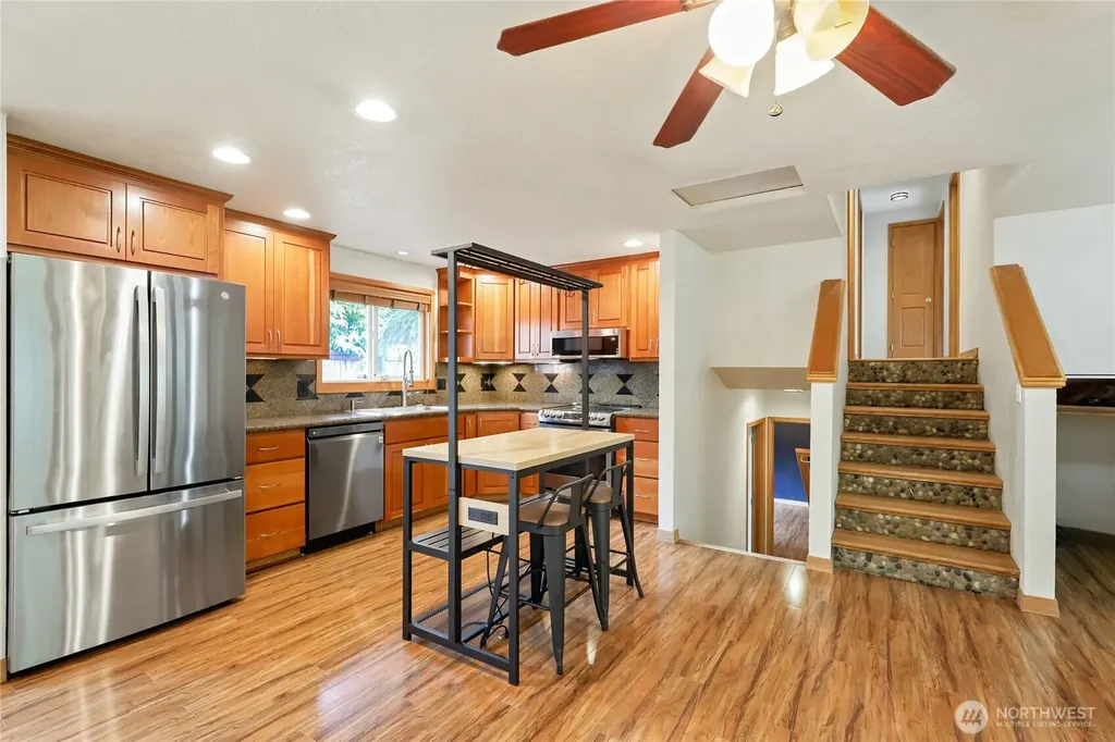 3546 Longhorn Drive NW Bremerton WA 98312