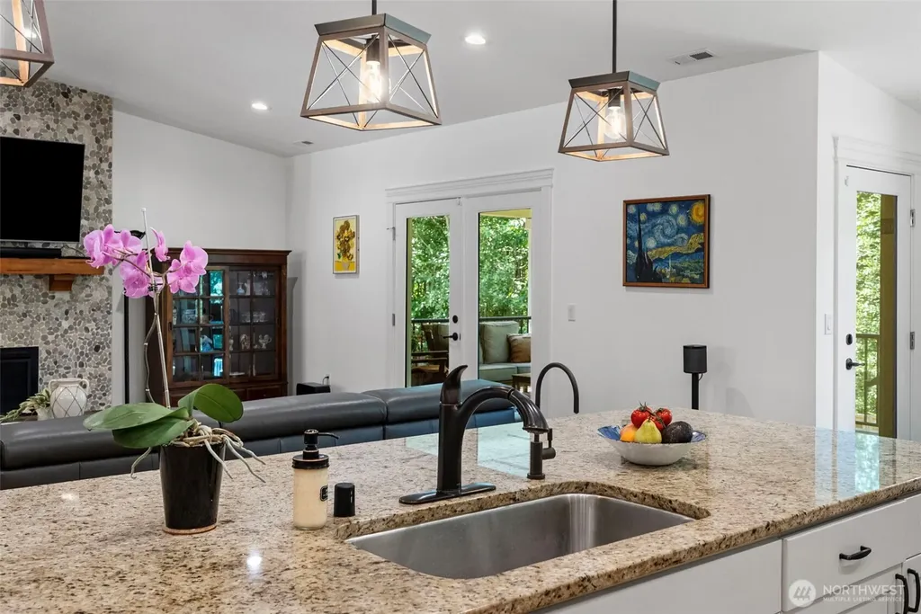 9236 NE Country Woods Lane Kingston WA 98346