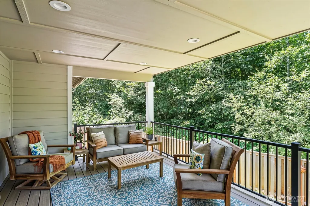 9236 NE Country Woods Lane Kingston WA 98346
