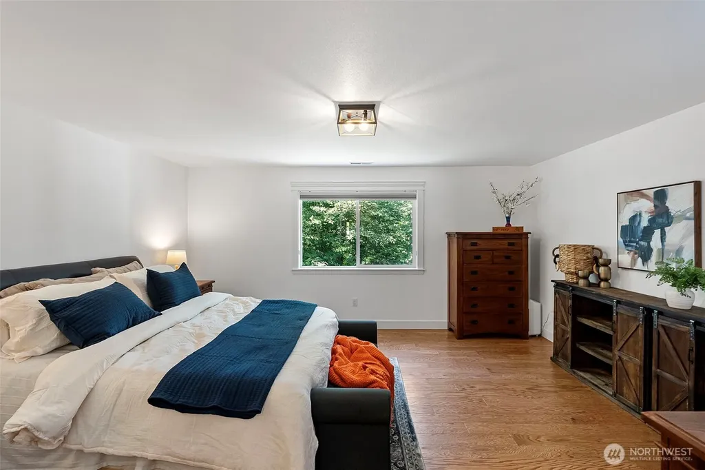 9236 NE Country Woods Lane Kingston WA 98346