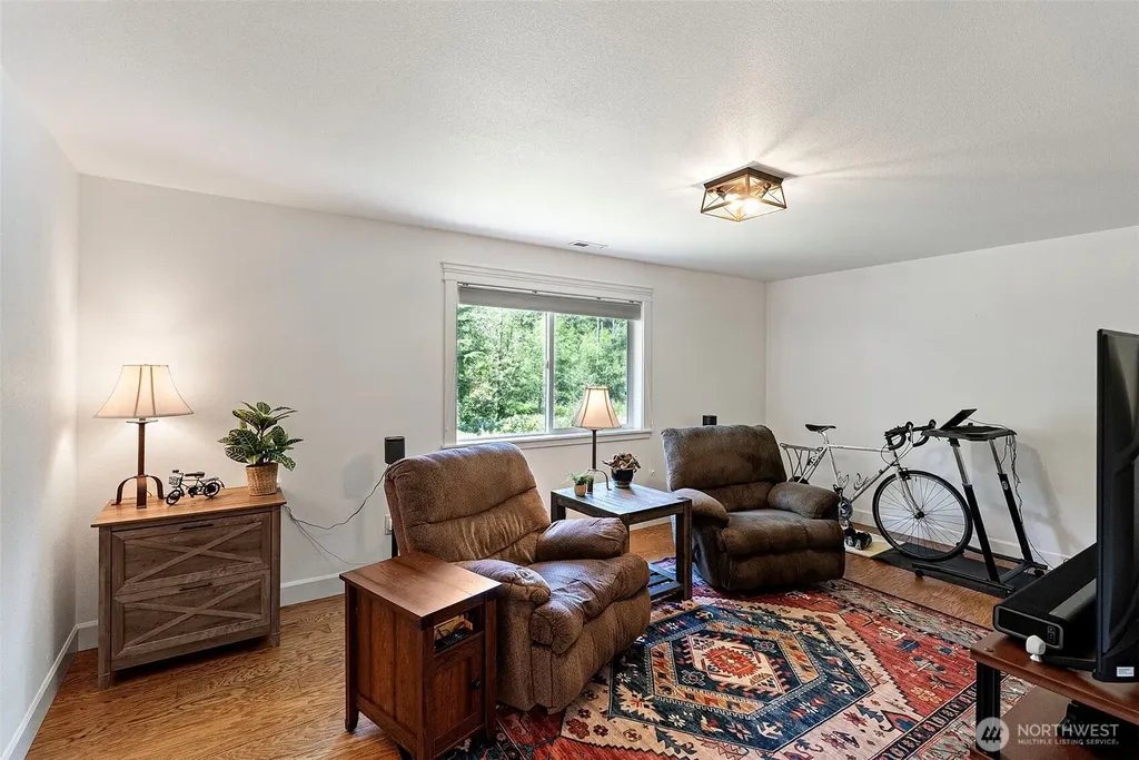 9236 NE Country Woods Lane Kingston WA 98346