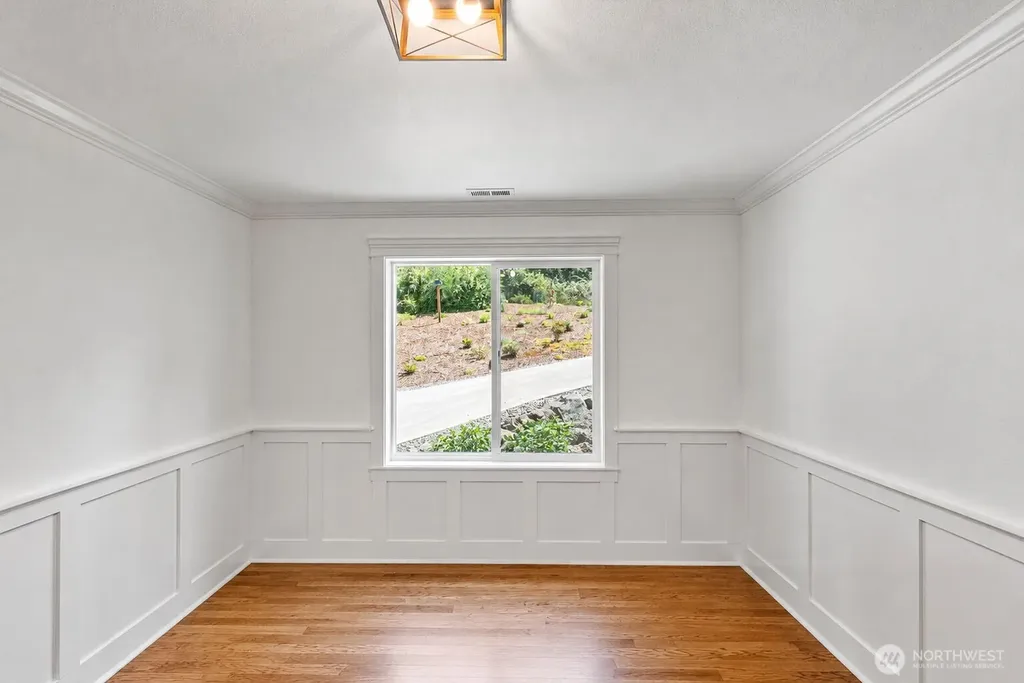 9236 NE Country Woods Lane Kingston WA 98346