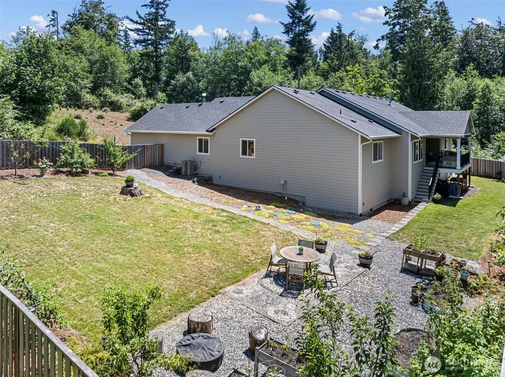 9236 NE Country Woods Lane Kingston WA 98346