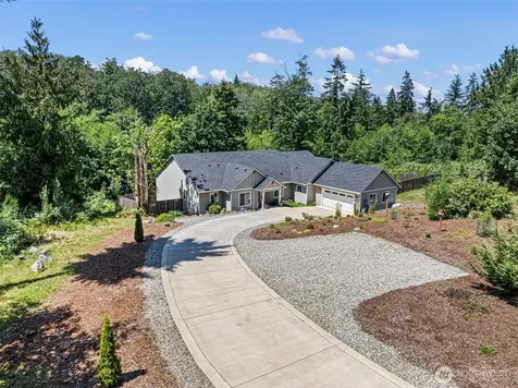 9236 NE Country Woods Lane Kingston WA 98346