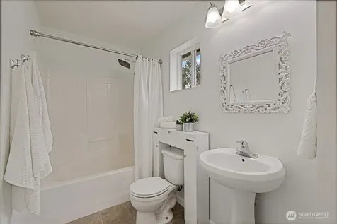 2703 105th Avenue SE Lake Stevens WA 98258