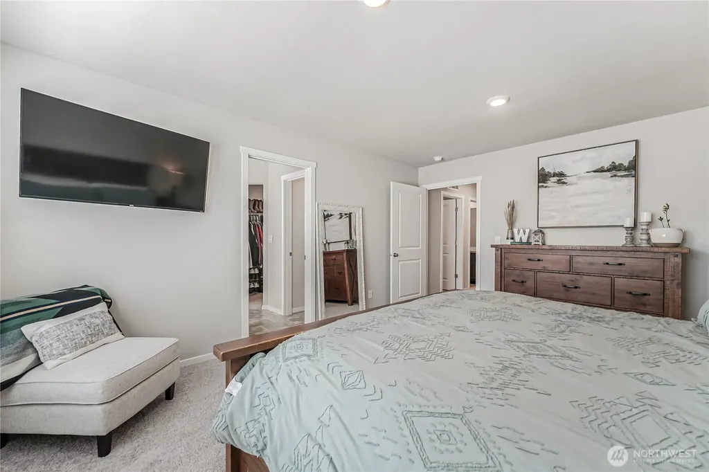18832 109th Avenue Ct E Puyallup WA 98374