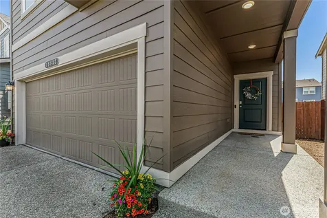 18832 109th Avenue Ct E Puyallup WA 98374