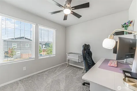 18832 109th Avenue Ct E Puyallup WA 98374