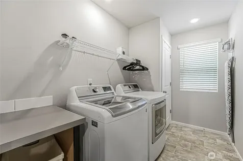 18832 109th Avenue Ct E Puyallup WA 98374
