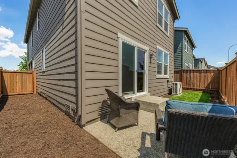 18832 109th Avenue Ct E Puyallup WA 98374