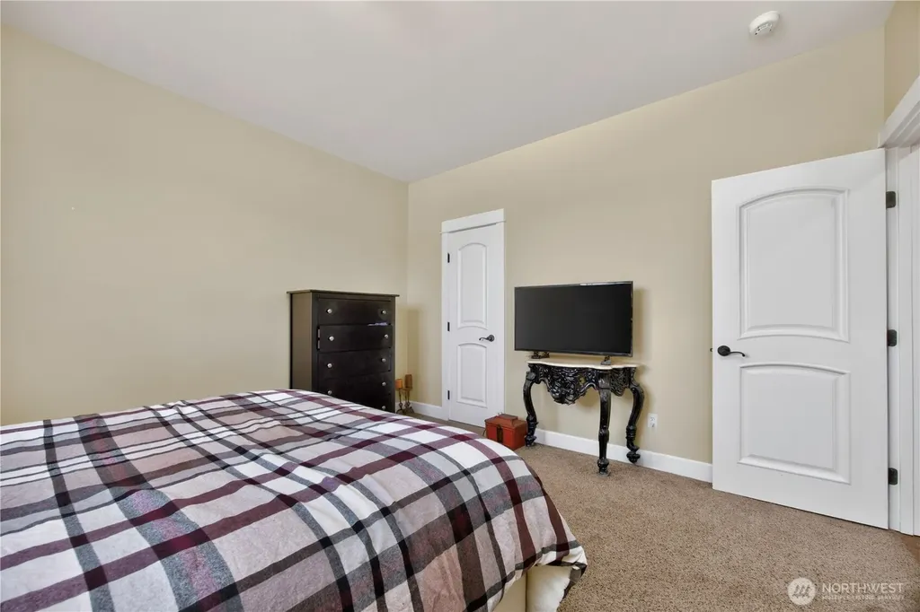 9704 304th Street E Graham WA 98338