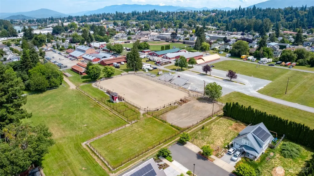 1720 S Walter Street Mount Vernon WA 98273