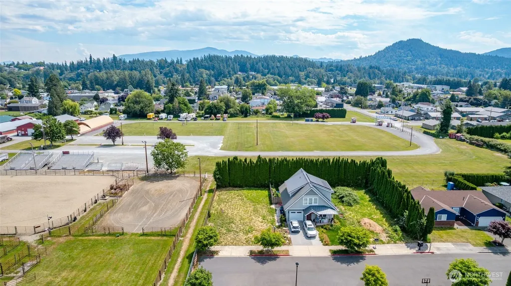 1720 S Walter Street Mount Vernon WA 98273