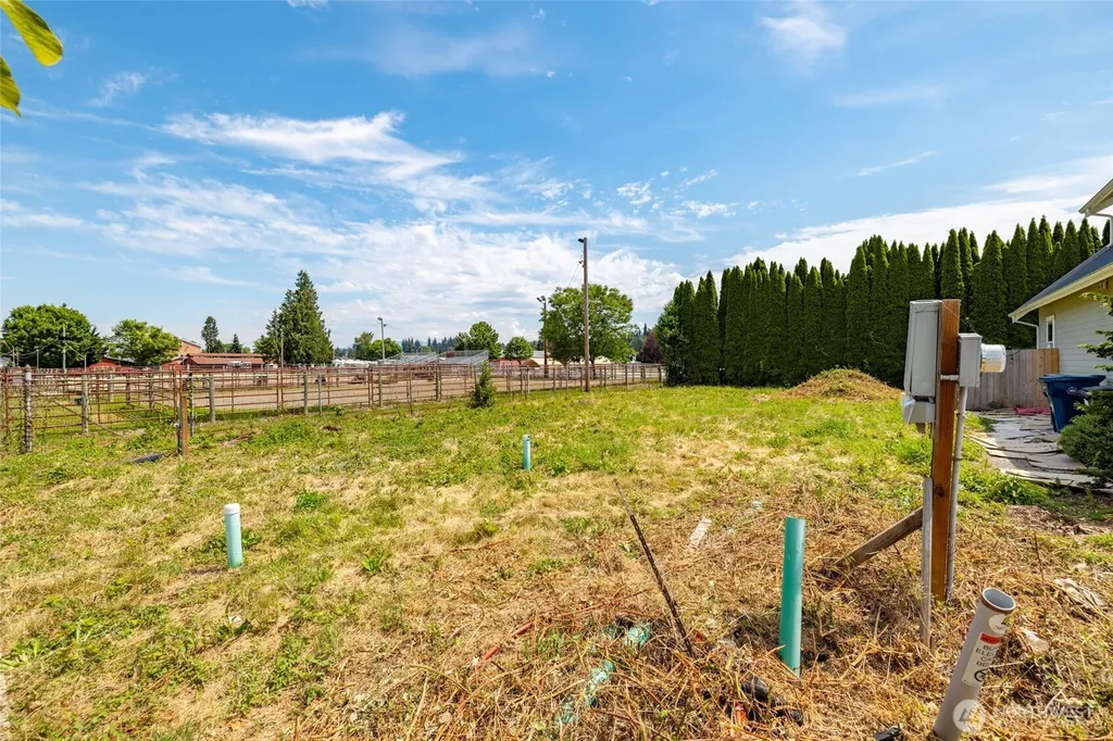 1720 S Walter Street Mount Vernon WA 98273