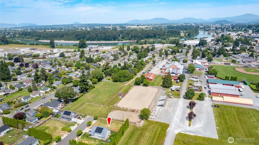 1720 S Walter Street Mount Vernon WA 98273