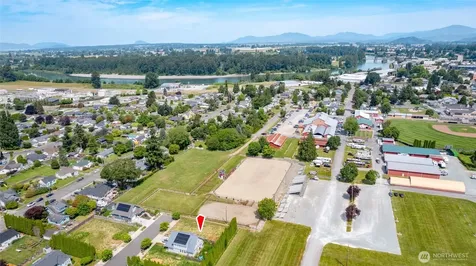 1720 S Walter Street Mount Vernon WA 98273
