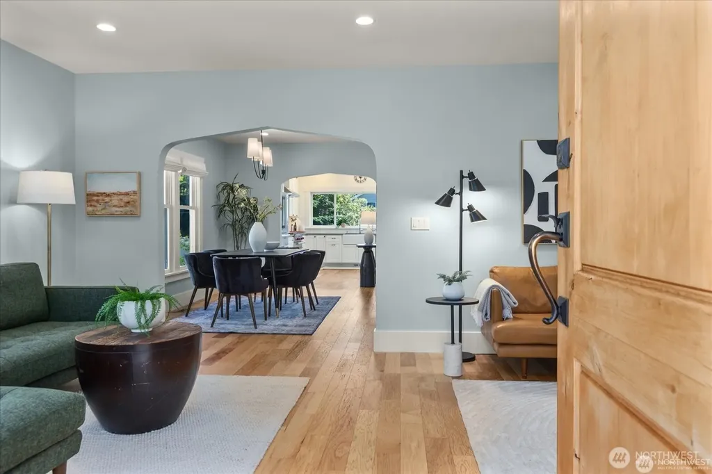 2629 E Valley Street Seattle WA 98112
