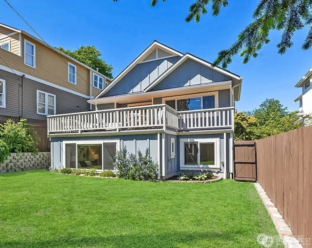 2629 E Valley Street Seattle WA 98112