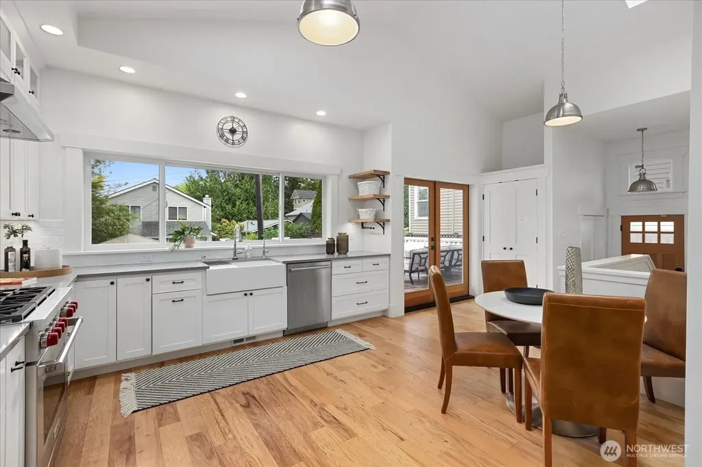 2629 E Valley Street Seattle WA 98112